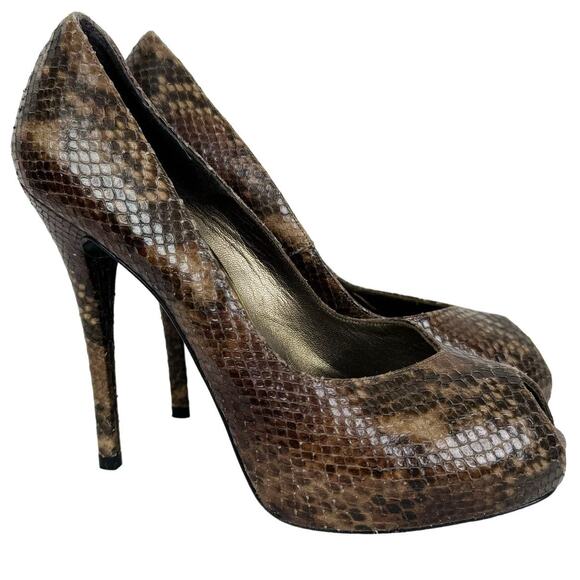 STUART WEITZMAN Leather Animal Print Pumps Size 9.5 - Picture 1 of 13